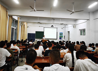 必赢电子游戏电子平台举办安徽精卓光显技术有限责任公司专场宣讲会